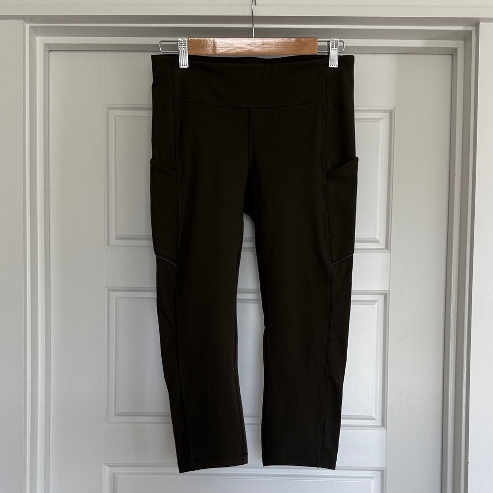 Lululemon Athletica Olive Cropped Leggings